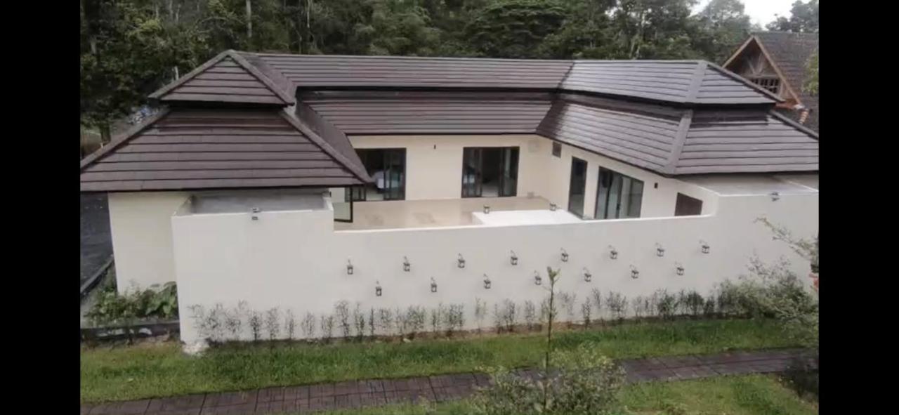 Charis Pool Villa 2 - 3 Bedroom With Private Pool Bentong Luaran gambar