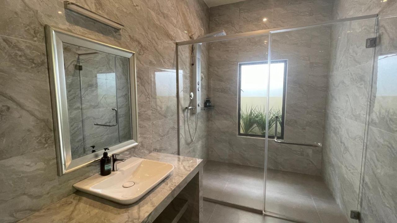 Charis Pool Villa 2 - 3 Bedroom With Private Pool Bentong Luaran gambar